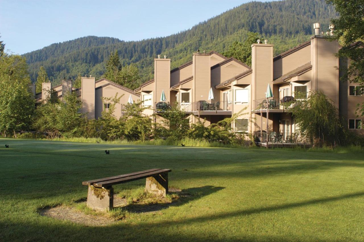 Whispering Woods Resort Welches Exteriér fotografie