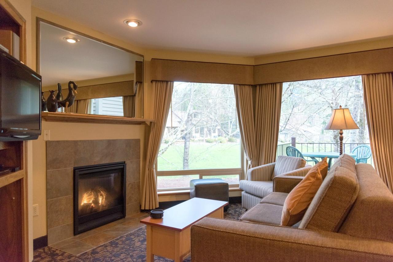 Whispering Woods Resort Welches Pokoj fotografie